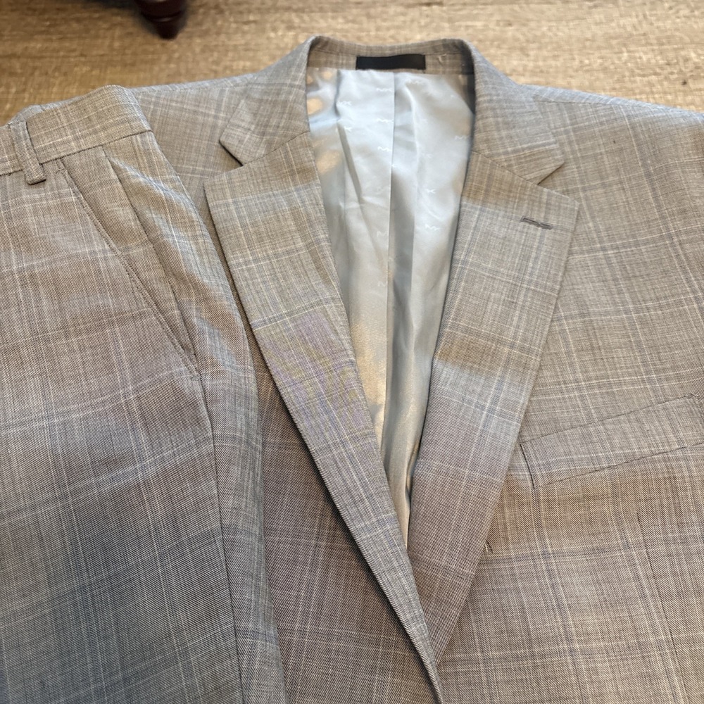 Michael Kors Men's Gray/Blue Plaid  2Pc Suit Jacket Pants Size 46R  44x30